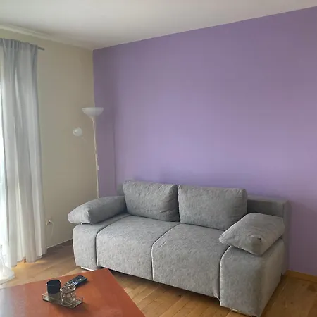 Apartment Sweet *